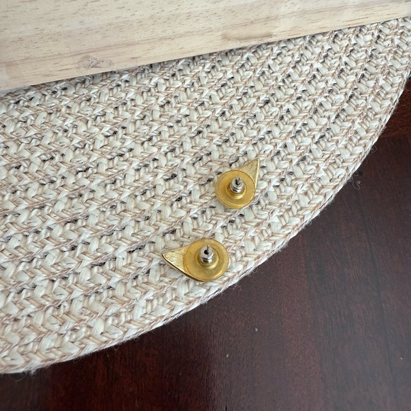 Vintage Tear Drop Pierced Earrings - Picture 3 of 3